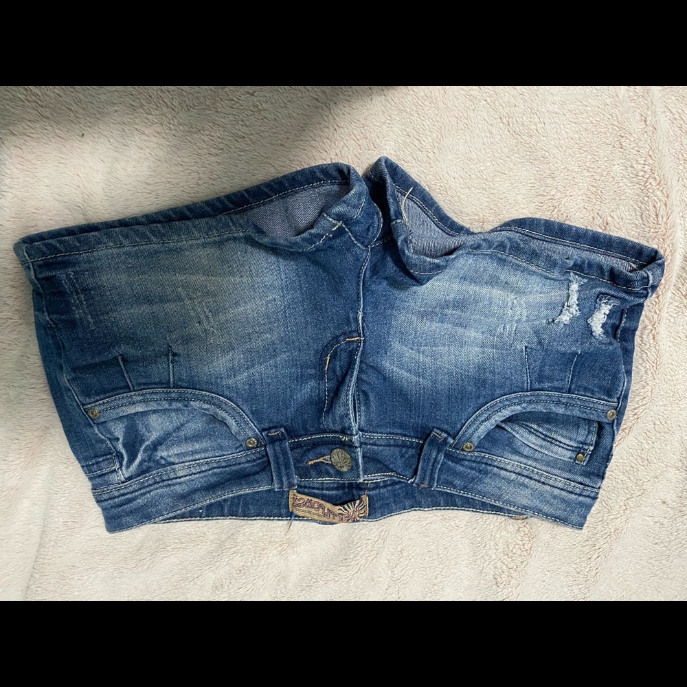 Wall flower shorts